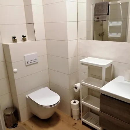 Lägenhet Nad Morzem Kolo Brzegu